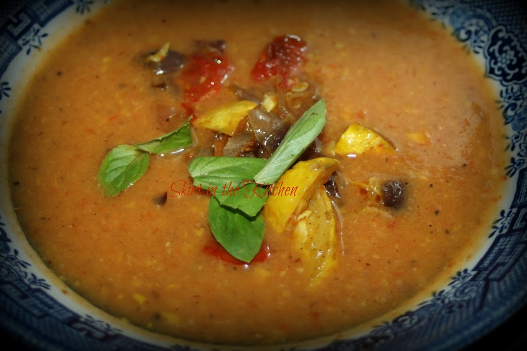 Yellow Squash And Curry Stew Skirt In The Kitchen