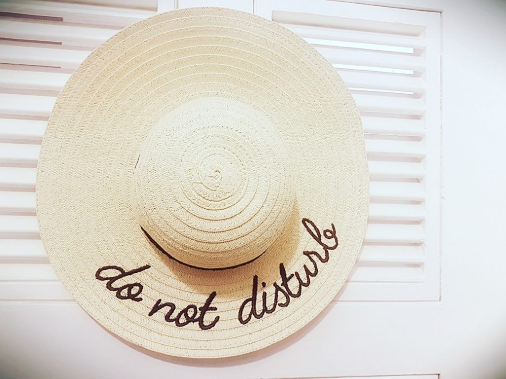 Do not disturb hat