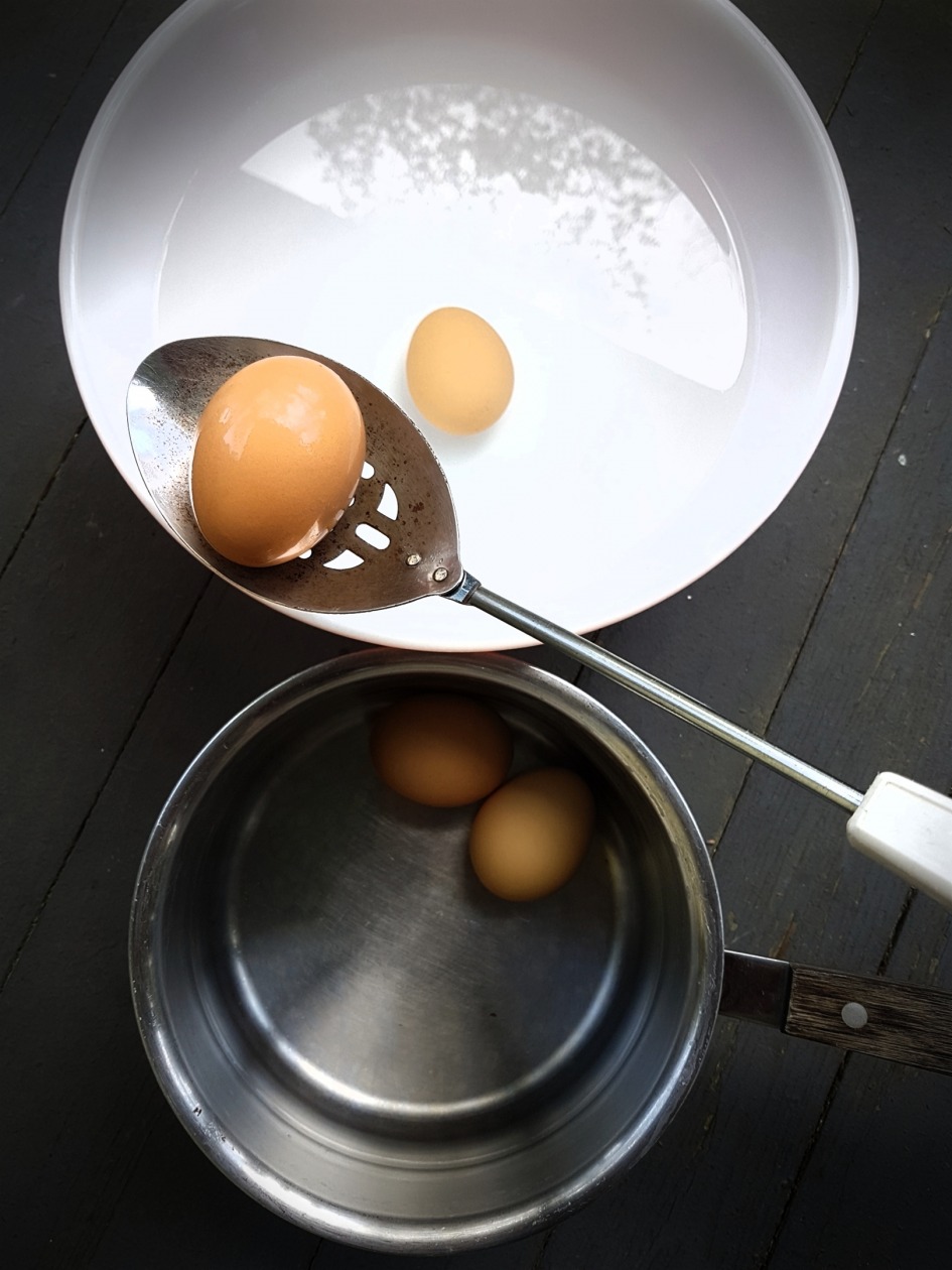 Baptist Deviled Eggs - Skirt in the Kitchen